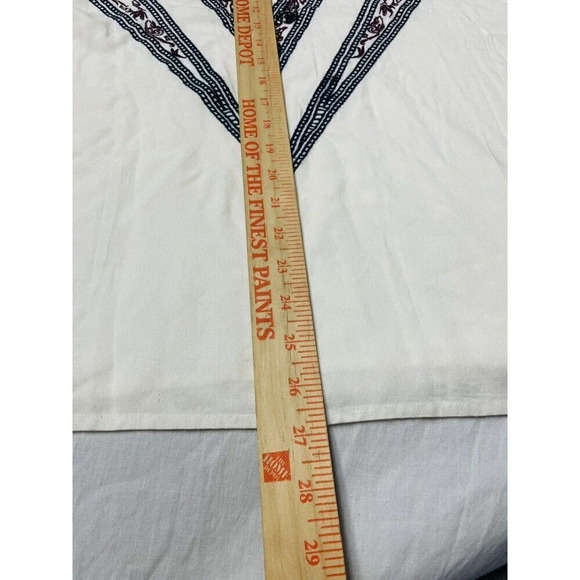 Catherine Malandrino Peasant Blouse M Embroidered Sequin White Boho Cape Sleeves - Picture 10 of 11